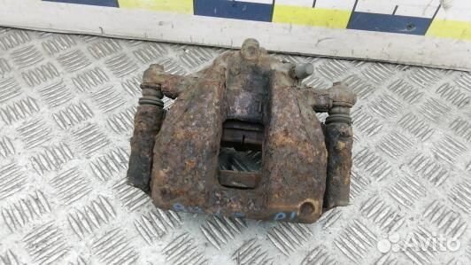 Суппорт тормозной передний левый honda CR-V 3 (BBN