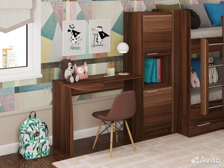 Стол письменный со стеллажом