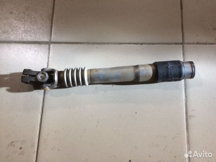 BMW E60 Рулевой карданчик с Японии
