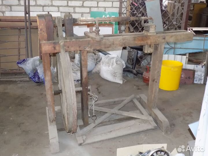 Редкий токарный станок по дереву - 19 век