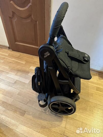 Прогулочная коляска britax romer