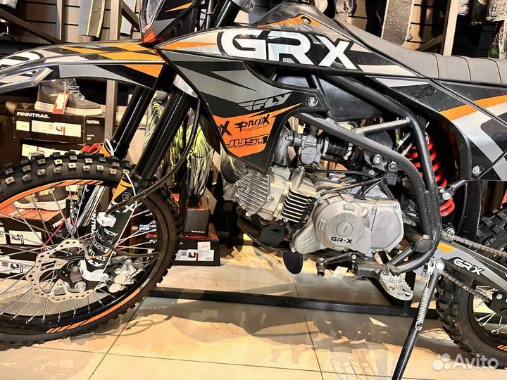 Питбайк GR-X YX 150EM 19/16 (эл. стартер 2022 г.)