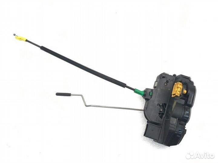 Замок двери задний правый Chevrolet Cruze седан