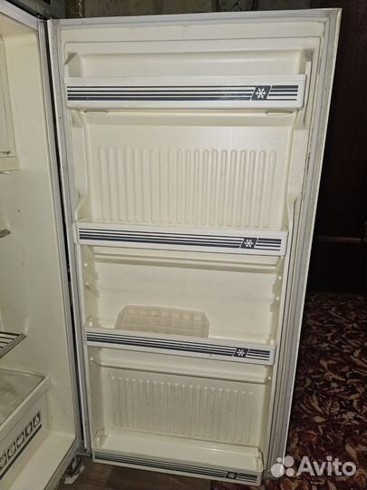 Холодильник Свияга 404-1