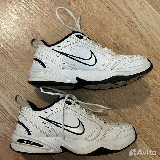 Nike Air Monarch 41 EUR