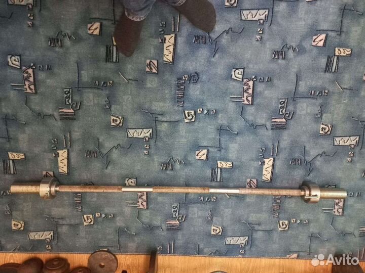 Скамья для жима лежа со штангой