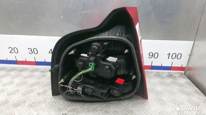 Фонарь Volvo S80 (1998-2006)