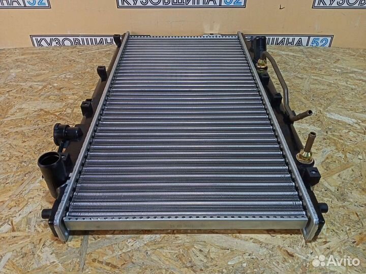 Радиатор охлаждения Kia Spectra Sephia Shuma (96-г