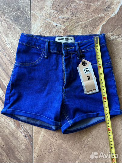 Шорты новые и платья 122-128