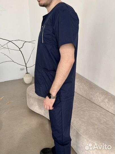 Медицинский хирургический костюм