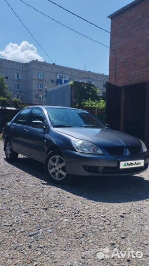 Mitsubishi Lancer 1.6 МТ, 2007, 300 000 км