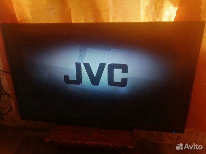 Телевизор SMART tv