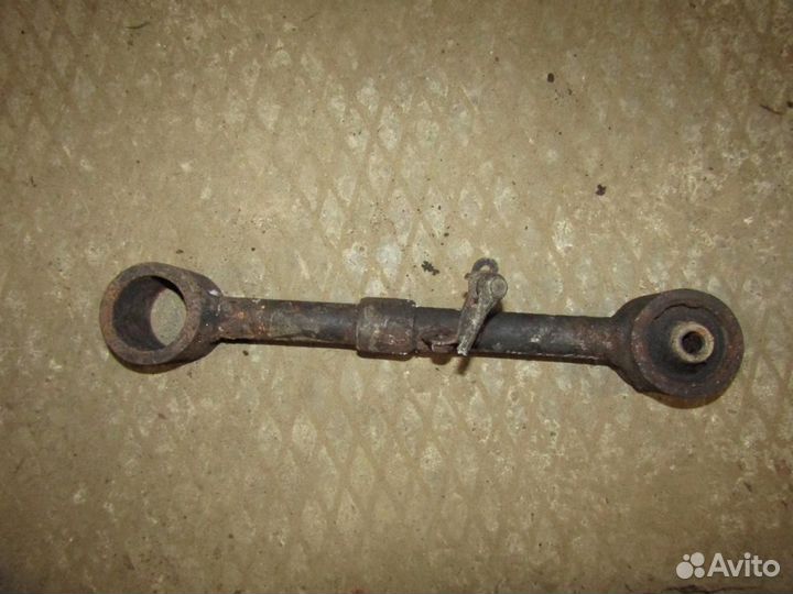 Тяга задняя продольная левая LX 570 2007