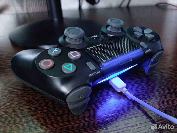 Геймпад ps4