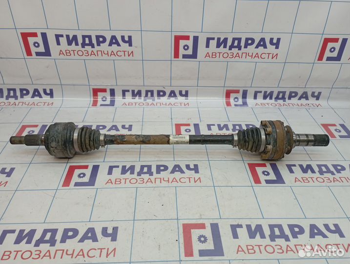 Привод задний Volkswagen Touareg (GP) 7L0501201