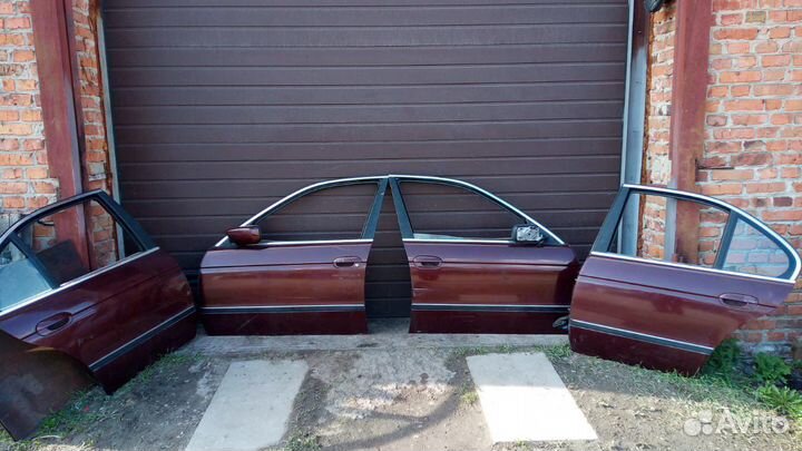 Двери BMW e39 седан
