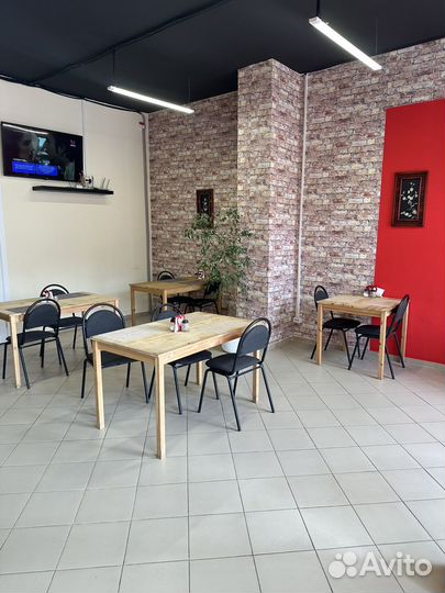 Продам готовый бизнес кафе -столовая
