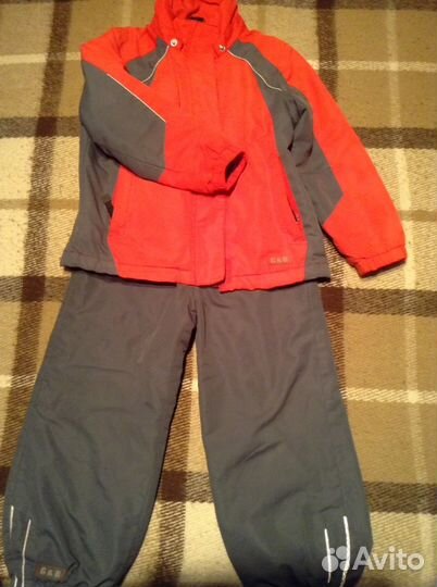 Костюм демисезонный