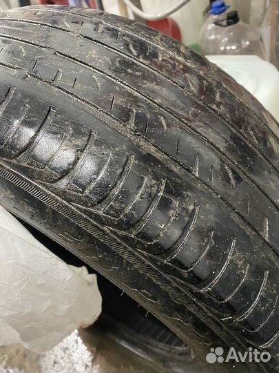 Dunlop Grandtrek PT3 215/60 R16 H