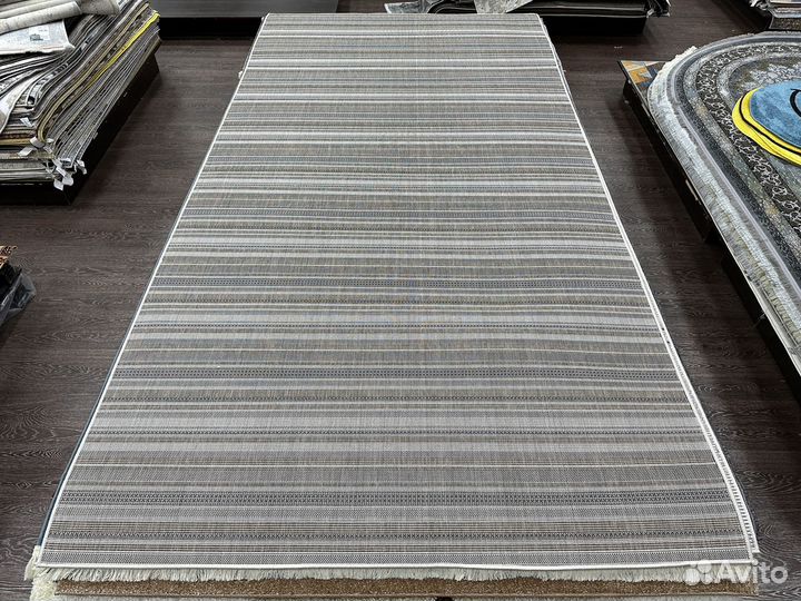 Ковер безворсовый, циновка