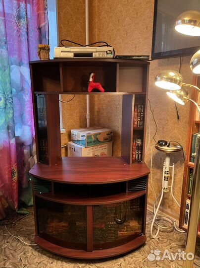 Тумба под телевизор