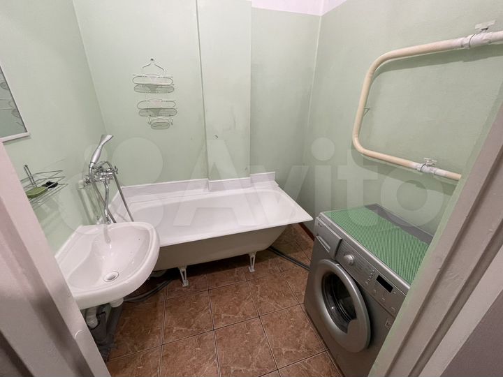 1-к. квартира, 40 м², 8/8 эт.