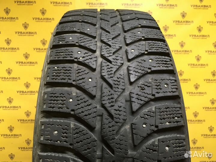 Bridgestone Ice Cruiser 5000 205/60 R16 92T