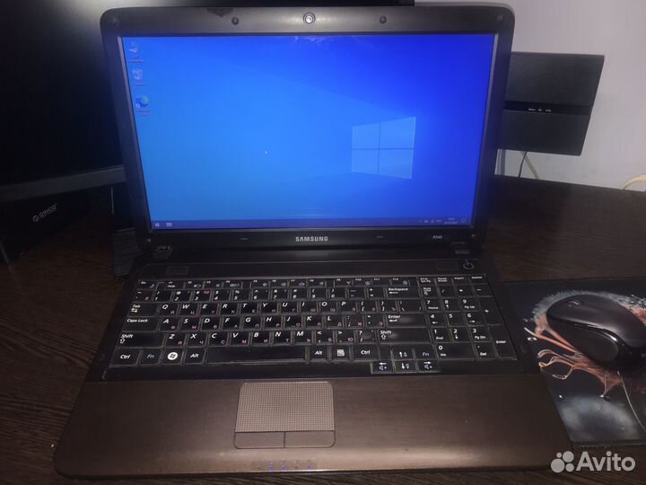 Ноутбук samsung R540