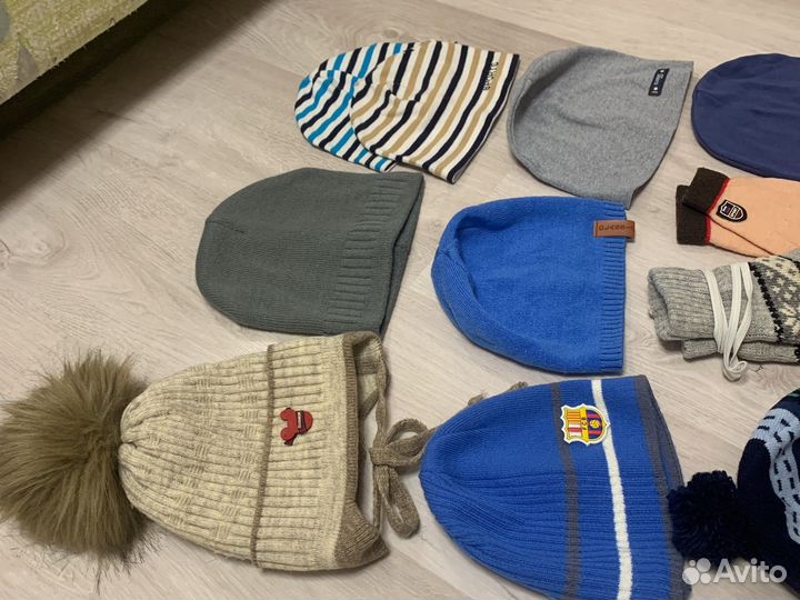 Шапки, варежки, перчатки разные 12-18 месяцев