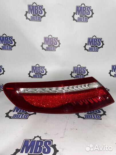 Фонарь задний левый Mercedes-Benz E-Класс