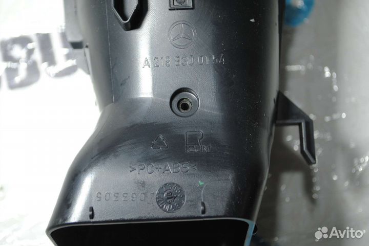Mercedes w219 воздуховод боковой