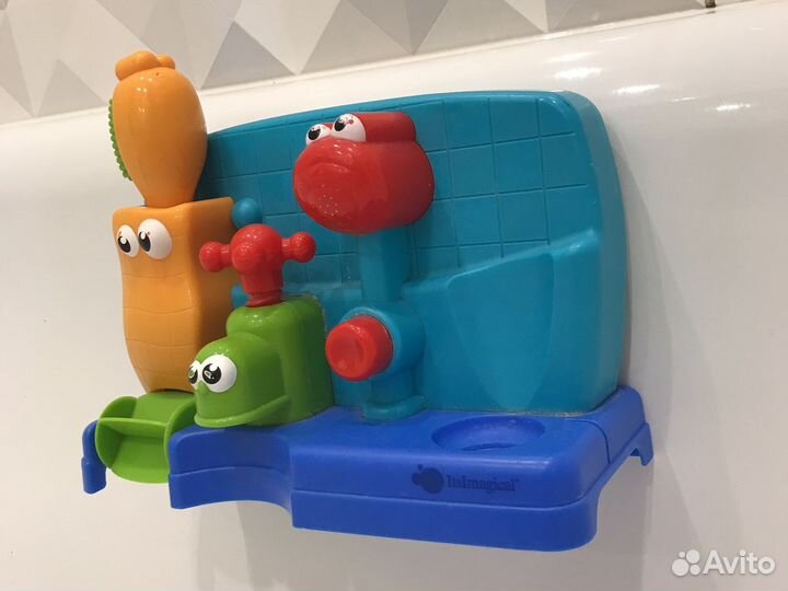 Развивающие игрушки в ванной