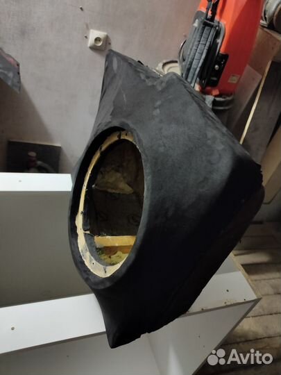 Стэлс в Mitsubishi Carisma