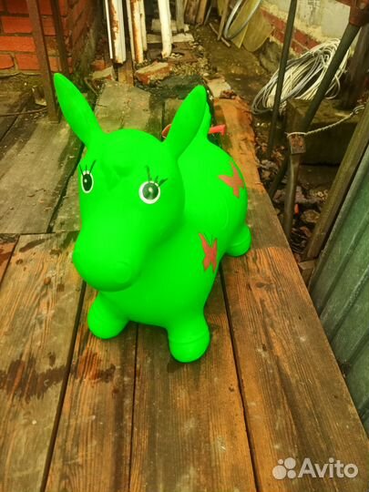 Детская игрушка прыгалка