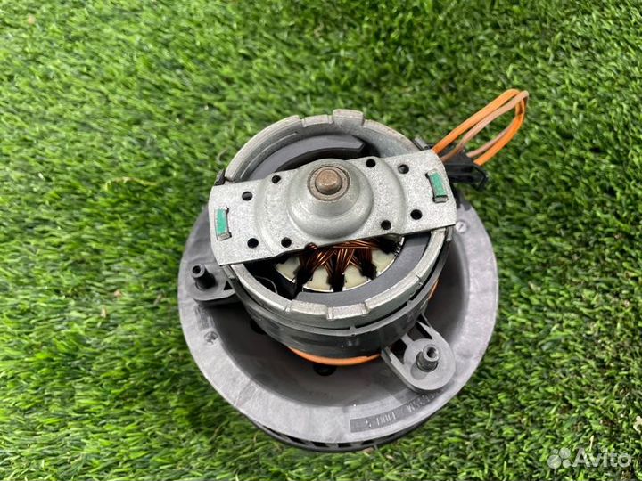 Мотор печки Bmw X5 E70 N52B30 2008