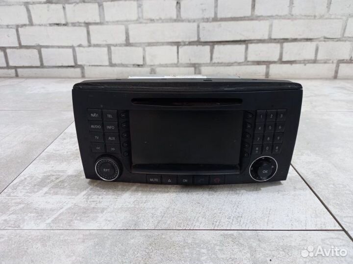 Магнитола Mercedes W251