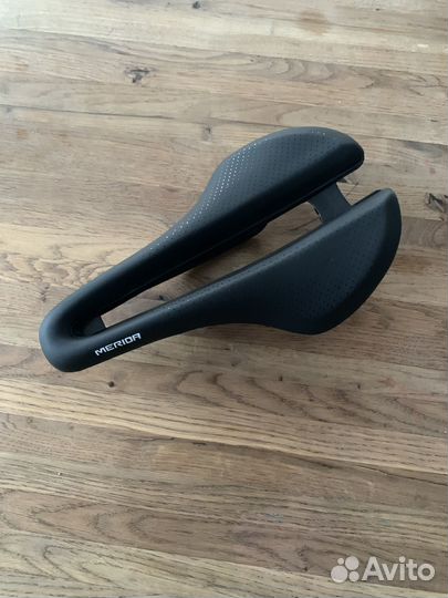 Велосипедное седло merida