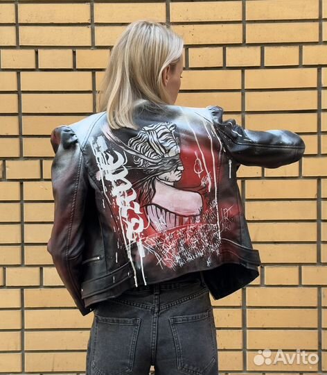 Ручная роспись одежды