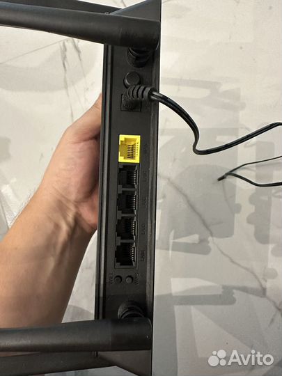 Продам fttb Wi-Fi роутер МТС DIR-822 версия 2