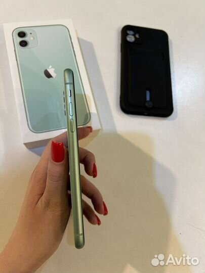 iPhone 11, 128 ГБ