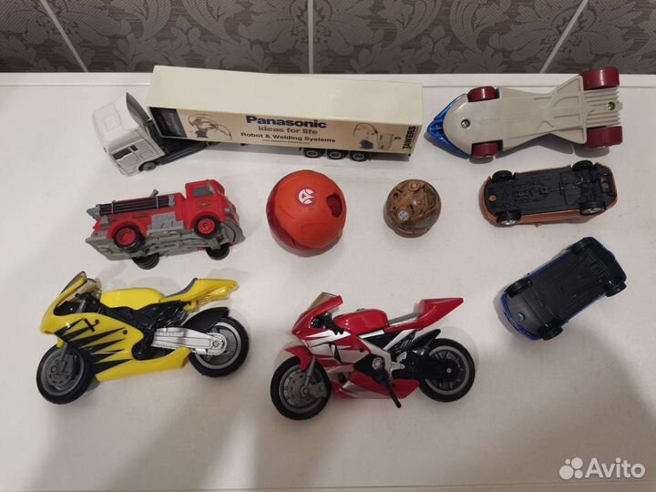 Спиннеры Лего, Машинки, мотоциклы, бакуганы