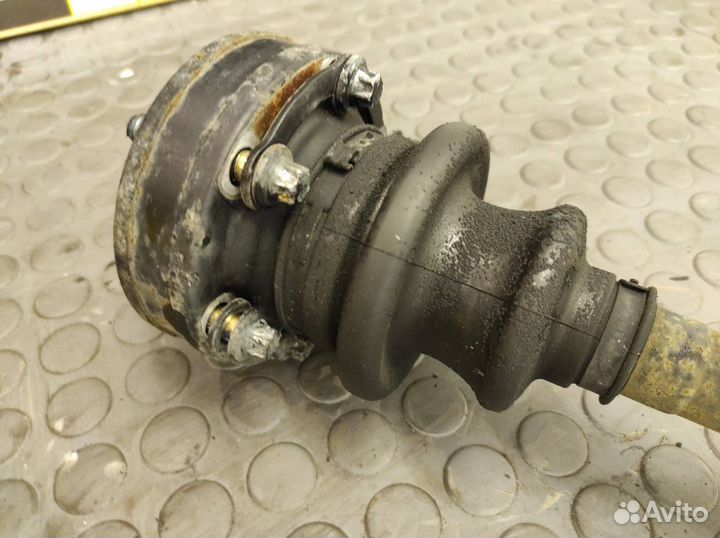 Привод задний Mercedes-Benz W210 M119.985 4.2 1997