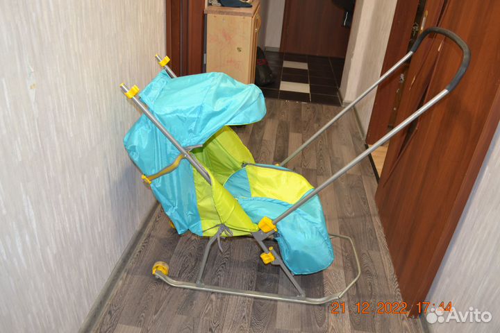 Детские зимние санки