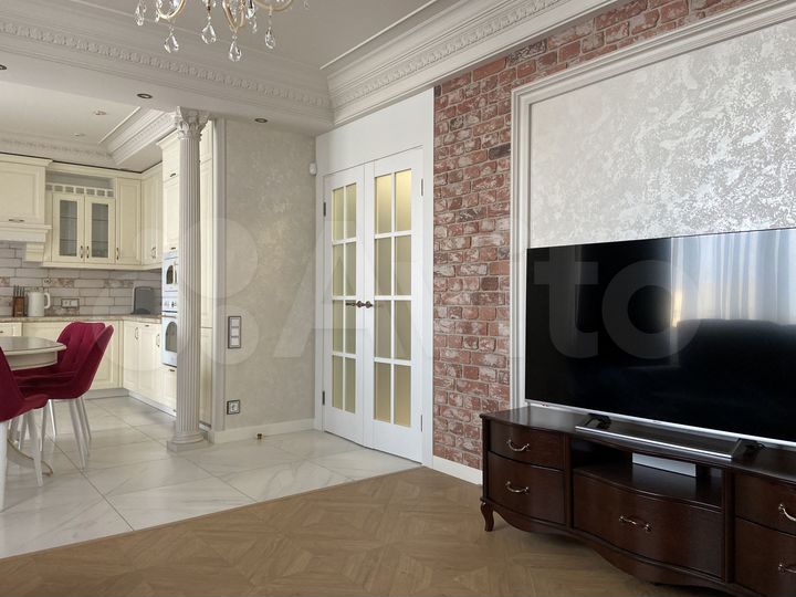 2-к. квартира, 57 м², 6/14 эт.