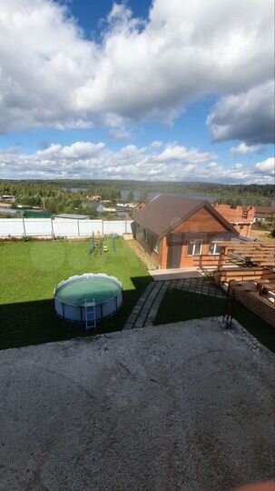 Дом 290 м² на участке 15 сот.