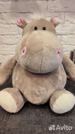 Мягкая игрушка бегемот