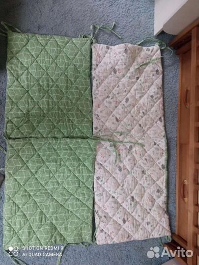 Детская кроватка с маятником и ящиком