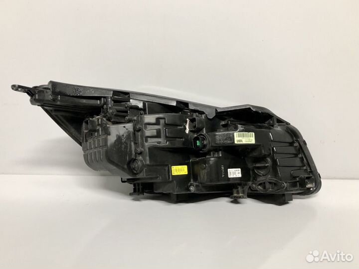 Фара левая Kia Sorento UM 2017-2020