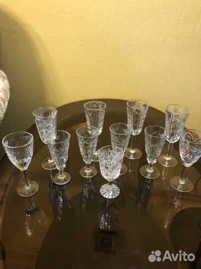 Набор хрустальных рюмок