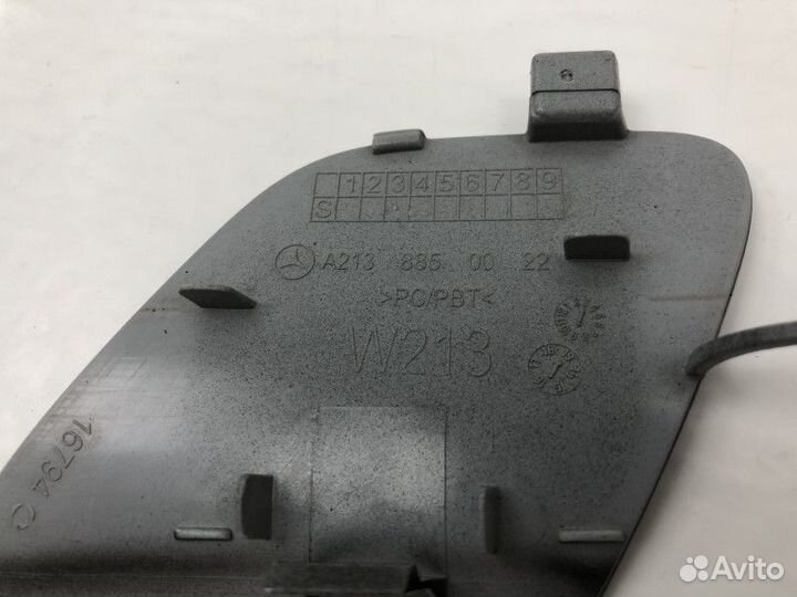 Заглушка буксировочного крюка Mercedes-Benz E-Clas